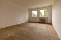 Großzügige 3-Zimmer Wohnung mit Loggia und viel Platz!