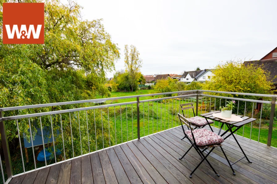 Terrasse mit Sitzplatz - Wohnung kaufen in Neuried - Naturnahes und umweltbewusst wohnen im schönen Dundenheim!