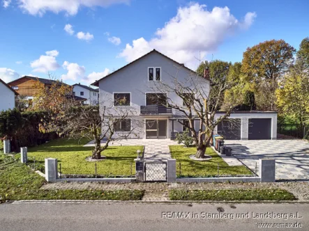 Haus Ostseite - Haus kaufen in Schiltberg - Haus frei mit vermieteter Einliegerwohnung