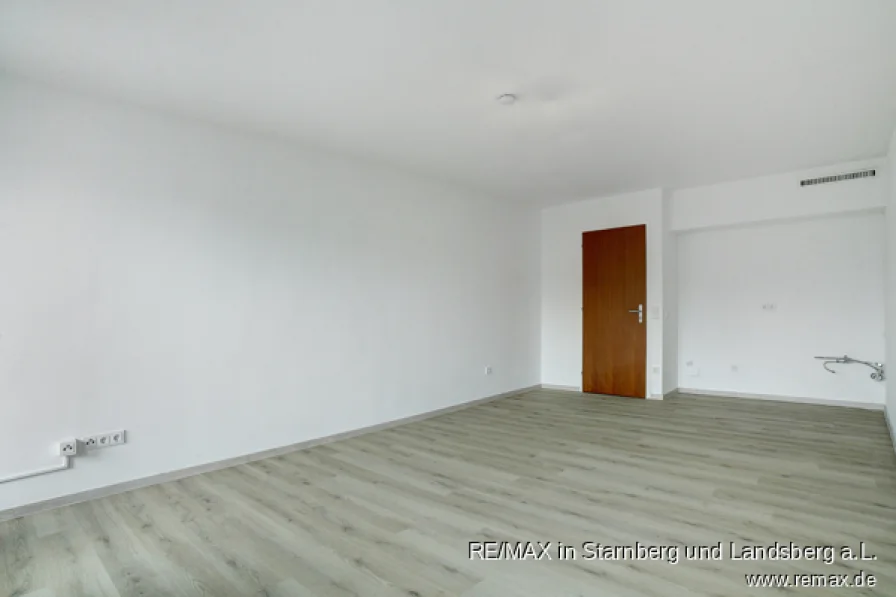 1-Zi.-Wohnung - REMAX PSc-1084 1 Zi ETW OLYPARK