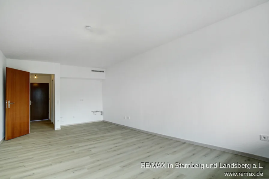 1-Zi.-Wohnung - REMAX PSc-1084 1 Zi ETW OLYPARK