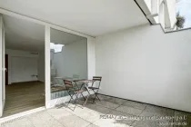 Großer Balkon - REMAX PSc-1084 1 Zi ETW OLYPARK