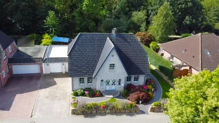 Luftbild   - Haus kaufen in Pahlen - Gepflegtes Einfamilienhaus am Park unweit der Eider in Pahlen