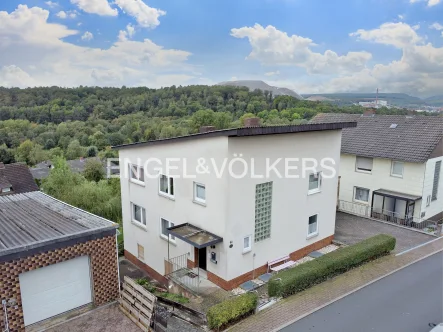  - Haus kaufen in Philippsthal - Großzügiges Wohnen mit Weitblick - Ihr Traumhaus in Philippsthal