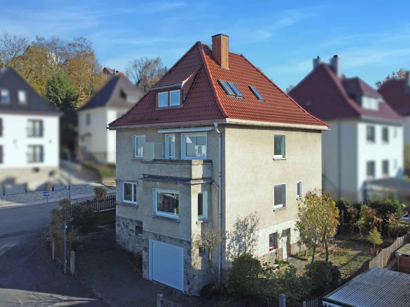  - Haus kaufen in Zella-Mehlis - **RESERVIERT** Zweifamilienhaus mit Charme und Potenzial in bester Lage