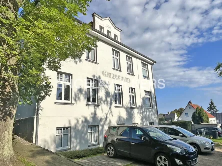 Mehrfamilienhaus in Seebad Heringsdorf - Haus kaufen in Ostseebad Heringsdorf - Villa Bergfried in ruhiger Lage von Heringsdorf