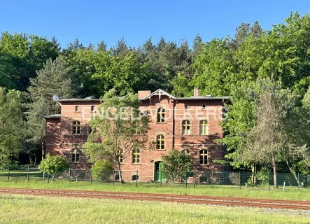  - Wohnung kaufen in Ostseebad Heringsdorf - Appartement im historischen Bahnhofsgebäude in Heringsdorf