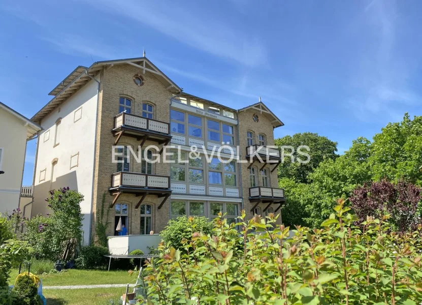 Villa Miramare - Wohnung kaufen in Ostseebad Heringsdorf - Das Meer vor der Haustür - Strandwohnung mit Balkon und zwei Schlafzimmern