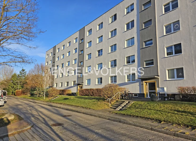  - Wohnung kaufen in Ostseebad Zinnowitz - Kurze Wege ins Zentrum und zum Strand:        helle 3-Zimmer-Wohnung mit Balkon