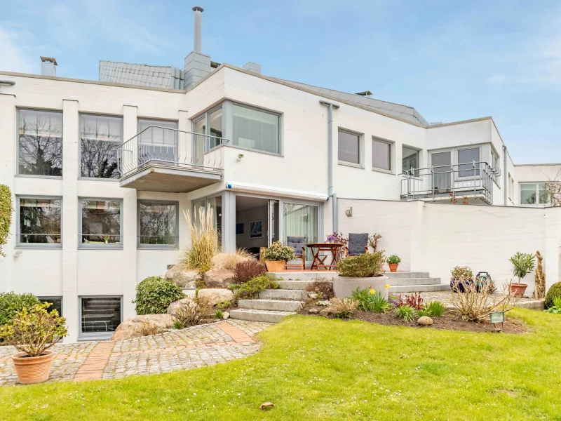 Ein außergewöhnliches Haus mit Meerblick immobilie1