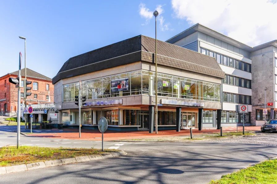Nord-West Ansicht - Haus kaufen in Rendsburg - Gewerbeliegenschaft im Herzen Rendsburgs