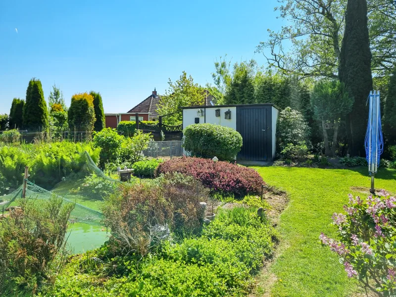 Liebevoll angelegter Garten