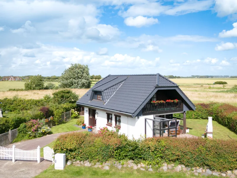  - Haus kaufen in Friedrichskoog - Charmantes Ferienhaus an der Küste