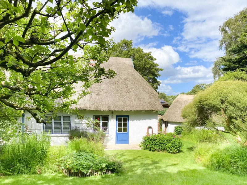 Ansicht - Haus kaufen in Köhn - Idyllische Reetdachkate