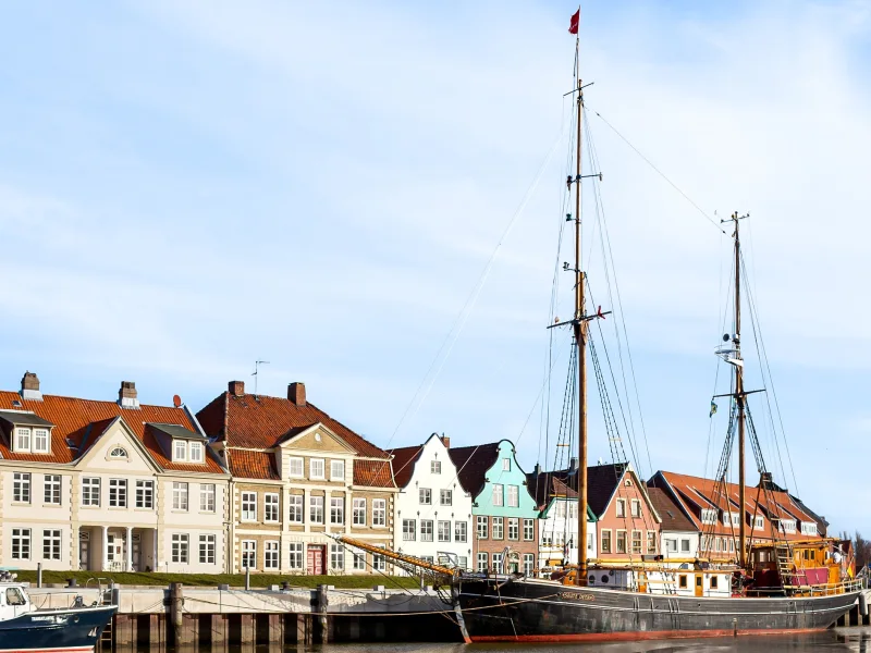  - Wohnung kaufen in Glückstadt - Stilvoll wohnen am Glückstädter Hafen