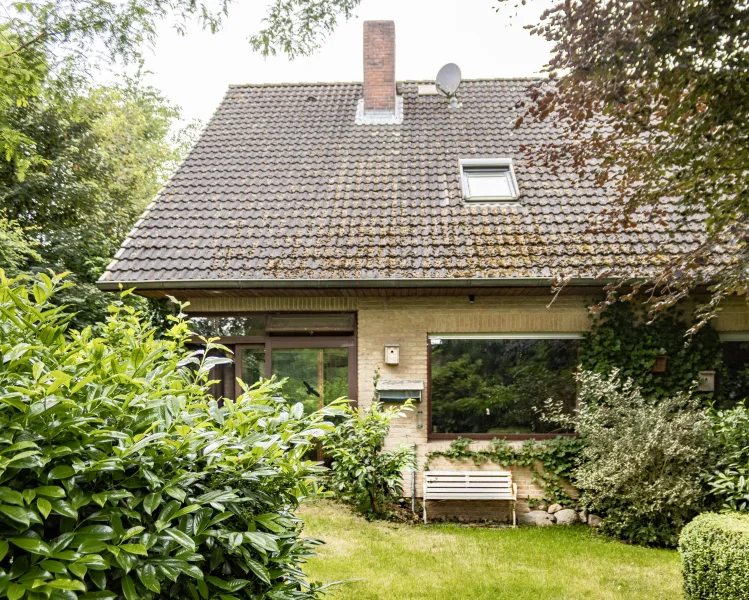  - Haus kaufen in Holzbunge - Einfamilienhaus in idyllischer Feldrandlage                                                          naturnah wohnen in Holzbunge