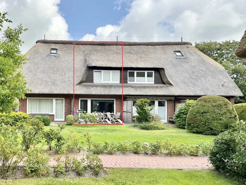  - Haus kaufen in St. Peter-Ording - Eleganz unter Reet                                                                                  Stilvolles Wohnen im Stillen Dorf