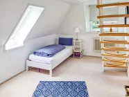 Zimmer IV mit Zugang ins Dachzimmer