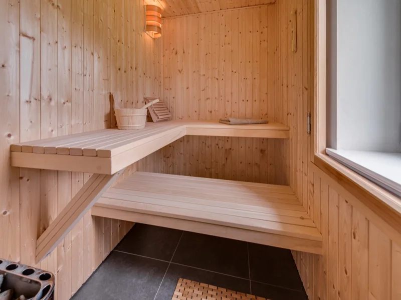 Sauna im Erdgeschoss