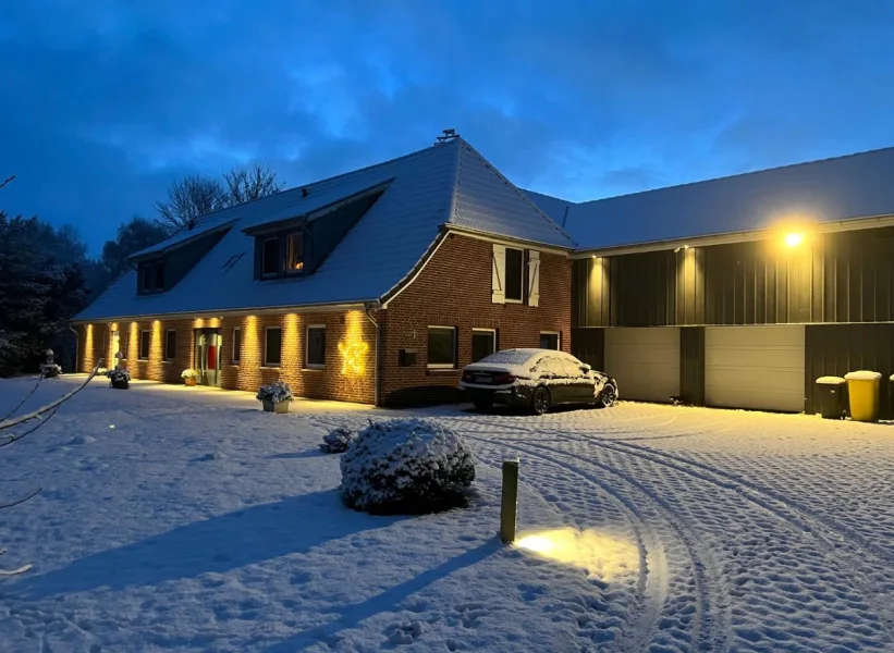  - Haus kaufen in Niebüll - Großzügiges Wohnhaus bei Niebüll