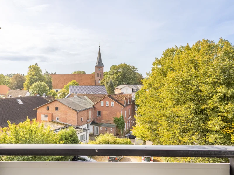 Ausblick - Wohnung kaufen in Bornhöved - Lichtdurchflutete 3,5 Zimmer Wohnung mit Balkon