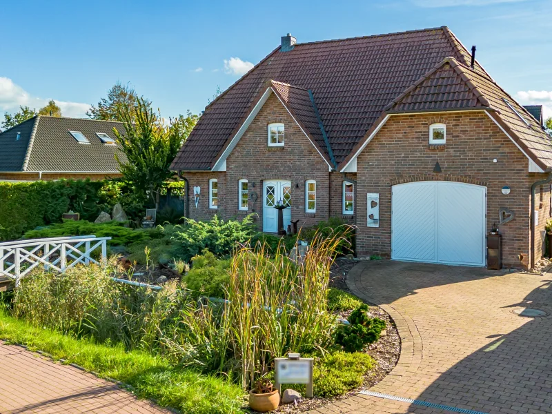  - Haus kaufen in Oldenswort - Charmant & Energieeffizient                                                                                                                                                        Friesisches Landhaus mit PV-Anlage und EEK A+