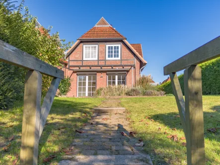  - Haus kaufen in Ratzeburg - Bereit zum Einzug! Charmante DHH in familiärem Wohngebiet