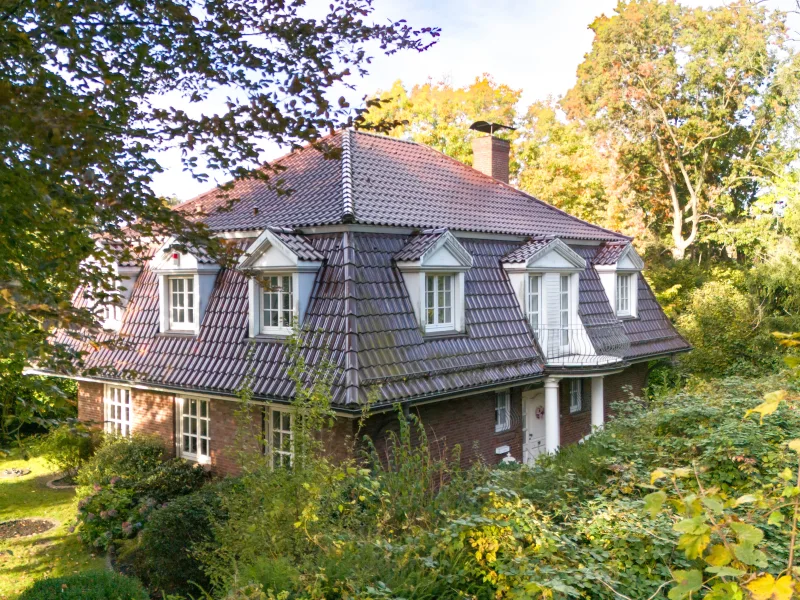  - Haus kaufen in Elmshorn - Großzügiges Zuhause in begehrter Wohnlage