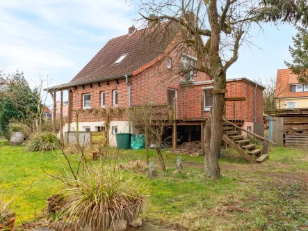 Gartenansicht - Haus kaufen in Eutin - Charmantes Einfamilienhaus in Eutin – Ideal für Familien