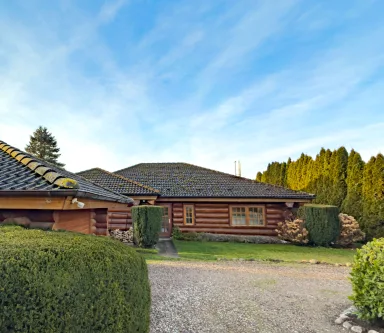 Außenansicht - Haus kaufen in Grömitz OT Lenste - Gemütliches Landhaus nahe Golfplatz und Strand