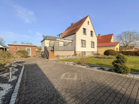  - Haus kaufen in Bremerhaven - Ein Zuhause zum Wohlfühlen - Modernes Zweifamilienhaus in ruhiger Lage von Eckernfeld