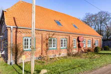 Außenansicht - Haus mieten in Altenhof - Ländliches Wohnen zwischen Gutshof und Golfplatz