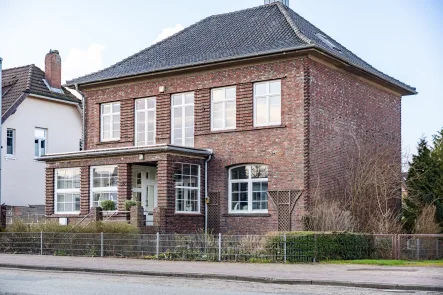  - Haus kaufen in Otterndorf - Elegantes historisches Anwesen mit modernem Komfort in Otterndorf