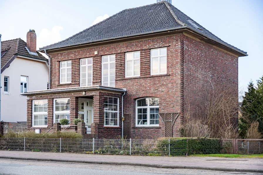  - Haus kaufen in Otterndorf - Elegantes historisches Anwesen mit modernem Komfort in Otterndorf