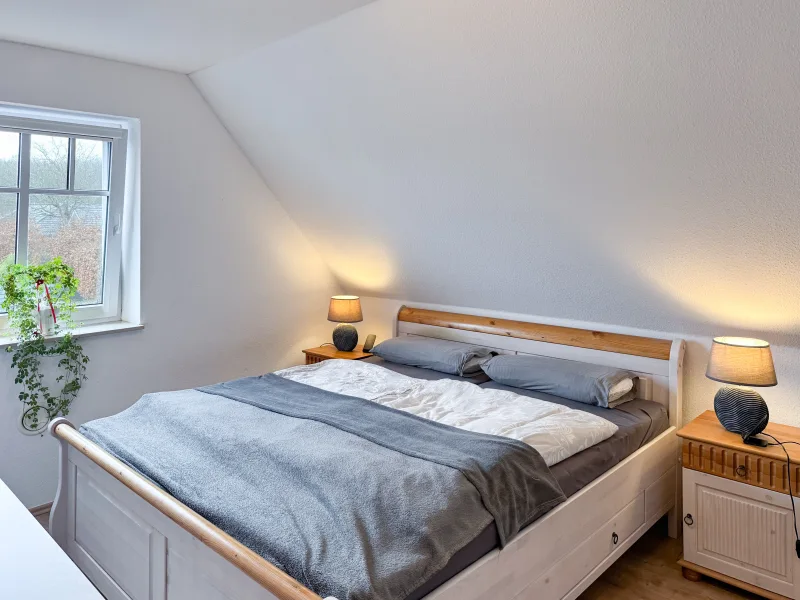 Schlafzimmer 2 mit Ankleidezimmer