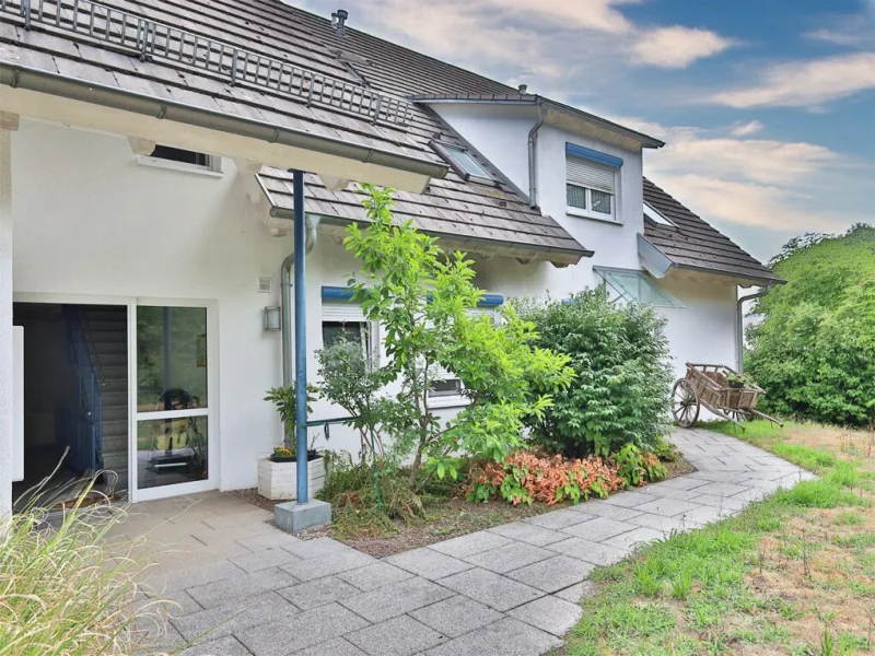  - Wohnung kaufen in Neckartailfingen - Schöne Maisonette-Wohnung in ruhiger Lage am Neckar