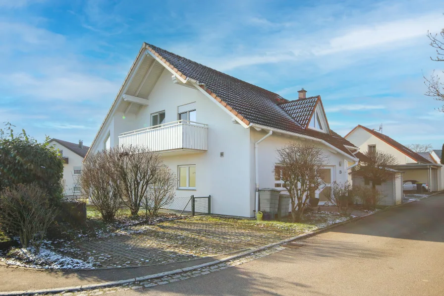  - Haus kaufen in Schlaitdorf - Modernes Einfamilienhaus mit großem Garten und 2 Stellplätzen