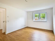 Geräumiges Schlafzimmer