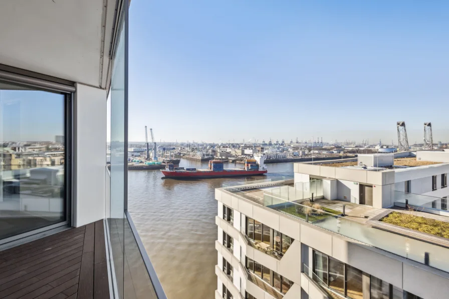 Ausblick - Wohnung mieten in Hamburg - Exklusive Zwei-Zimmer-Wohnung mit Blick über die Dächer der HafenCity: Luxustower The Crown