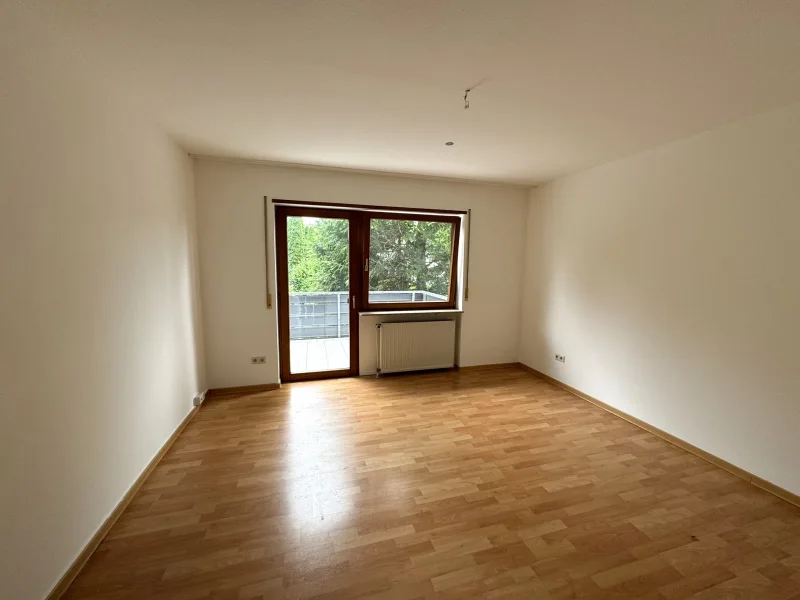 Zimmer mit Balkon