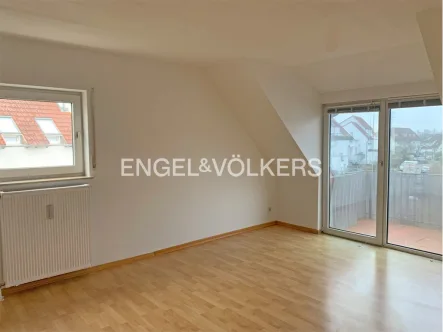 Wohn-/Esszimmer - Wohnung mieten in Mannheim - Charmante 2-ZKB in attraktiver Lage am Rheinauer See!