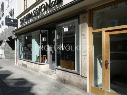 Schaufenster - Laden/Einzelhandel mieten in München - Boutique zwischen Sendlinger Tor und Fußgängerzone