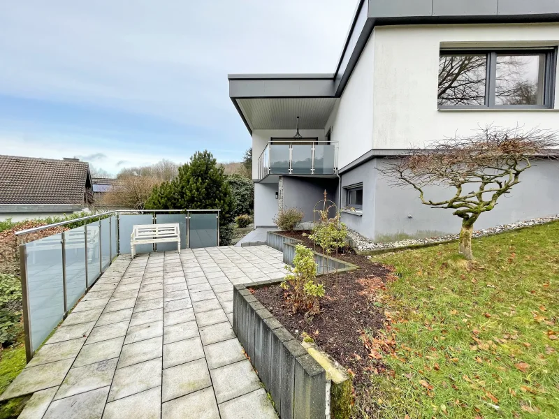 Große Terrasse mit Südwest Ausrichtung