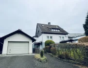 Ansicht Haus 2 und Garage