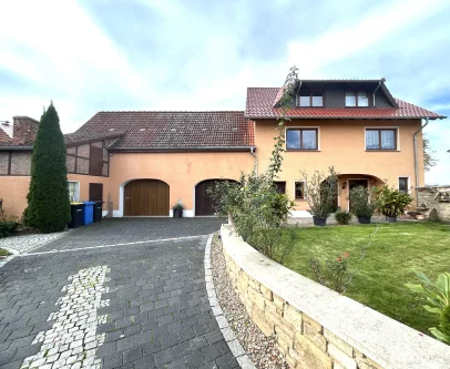  - Haus kaufen in Kaiserpfalz - Charmantes Einfamilienhaus mit großzügigem Garten