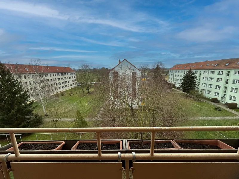  - Wohnung kaufen in Frohburg - Stilvolle 3-Zimmer-Wohnung mit Balkon in Frohburg