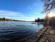 Eigener Strand am See