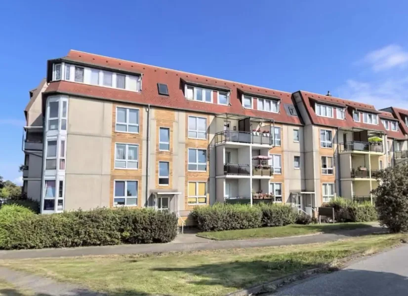  - Wohnung kaufen in Stralsund - Helle Eigentumswohnung mit Balkon                               zum fairen Preis