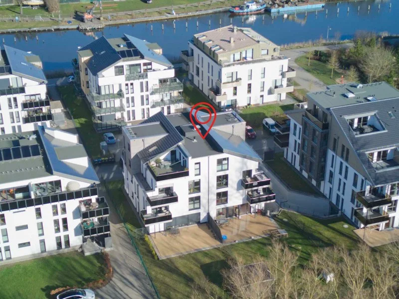 Lage Stadtvilla - Wohnung kaufen in Greifswald - Exklusive Maisonettewohnung mit Garten und Balkon in bester Lage am Ryck
