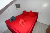 Hallem-Schlafzimmer-2